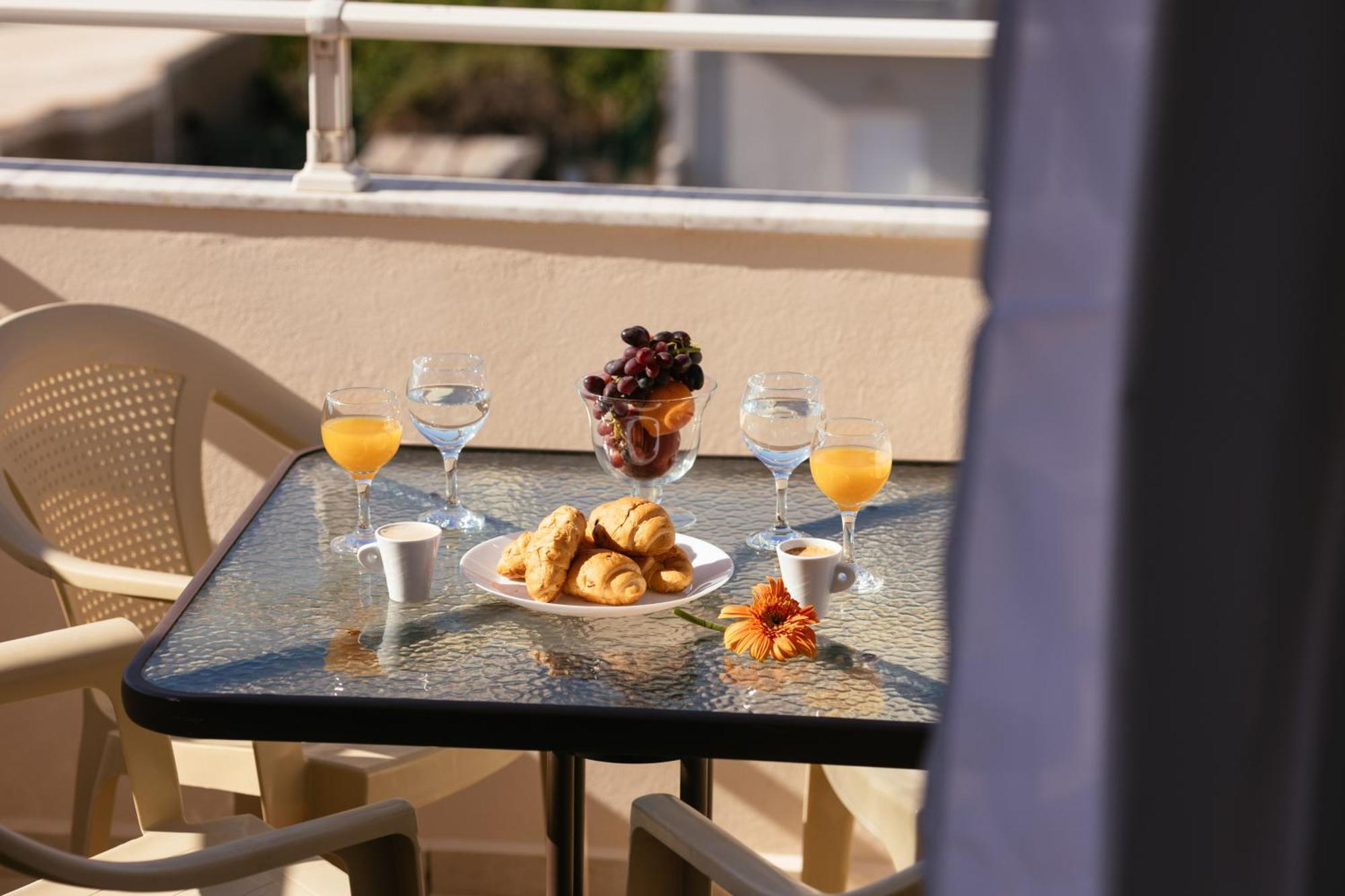 Seperi Sea & Sun Apartment Rethymno  Bagian luar foto